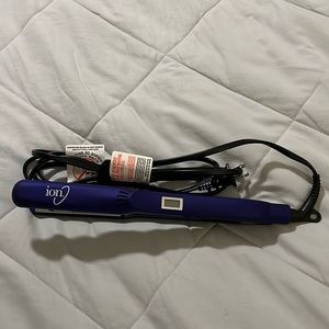 Ion Flat Iron